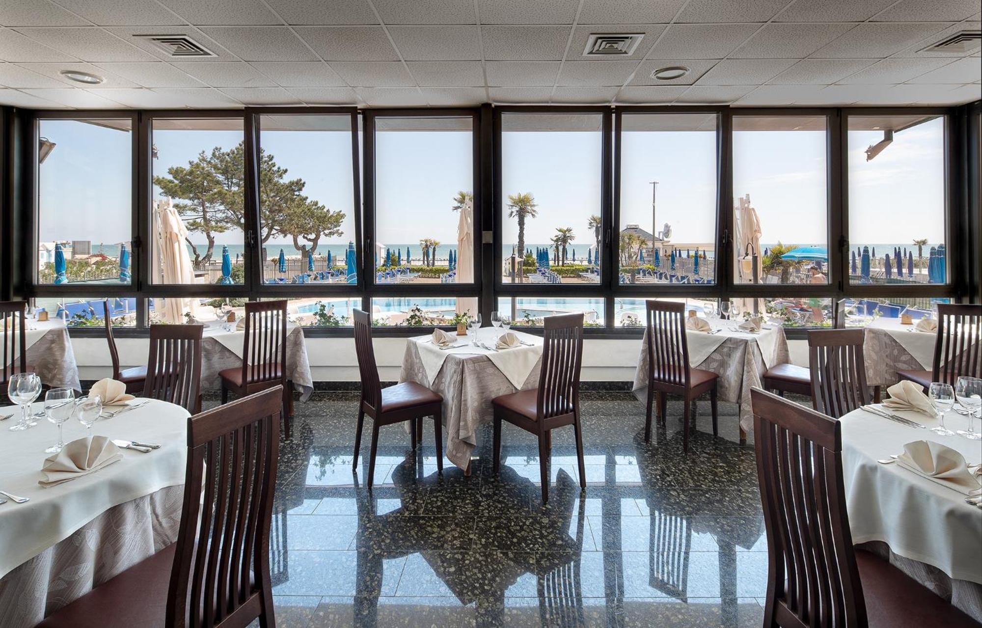 Regent'S Hotel Lido di Jesolo Exterior photo