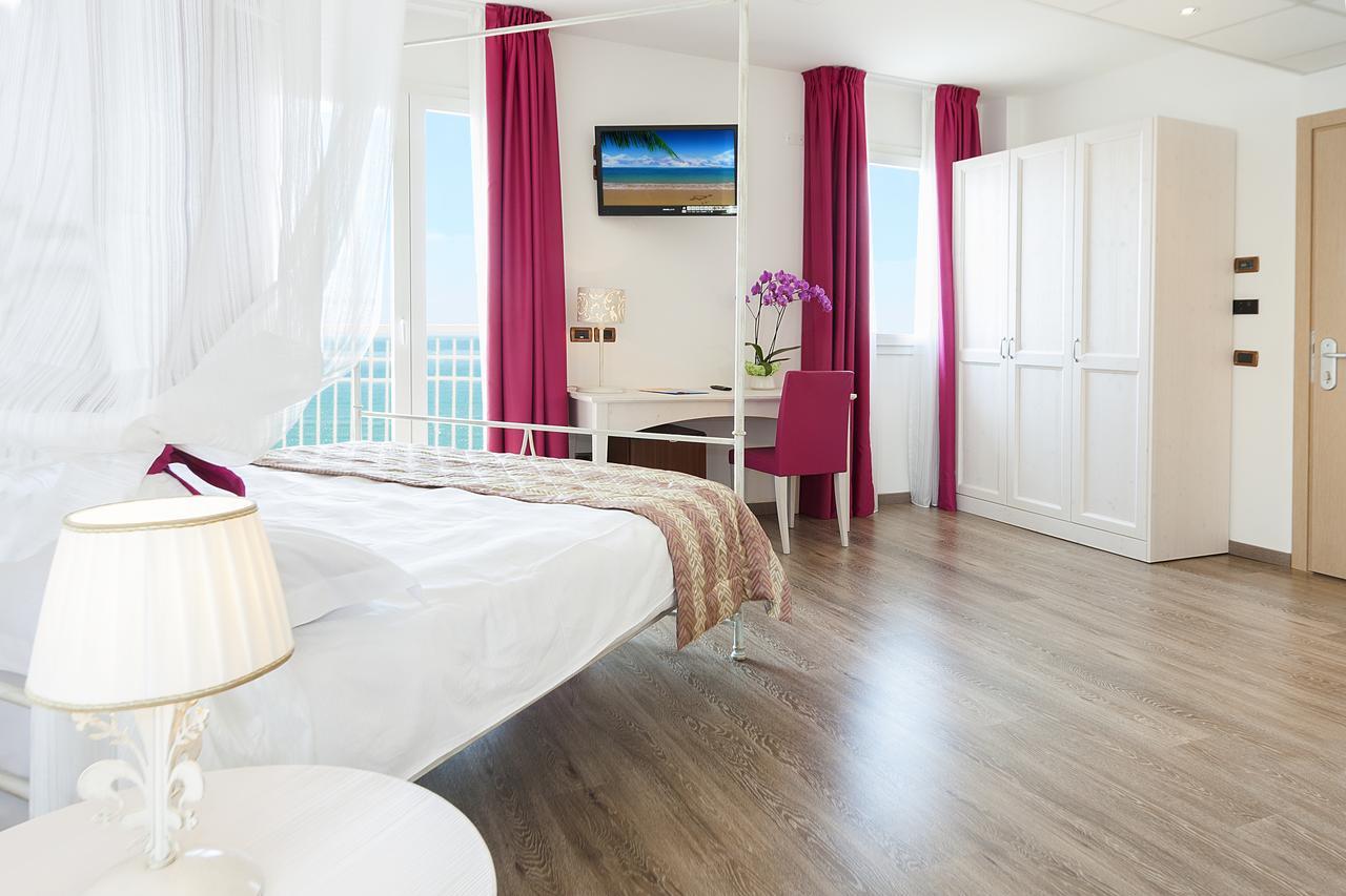Regent'S Hotel Lido di Jesolo Exterior photo